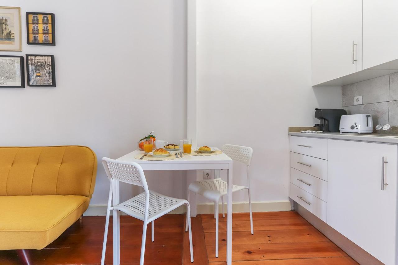 Portucale ! Stylish Campo Ourique Appartement Lisboa