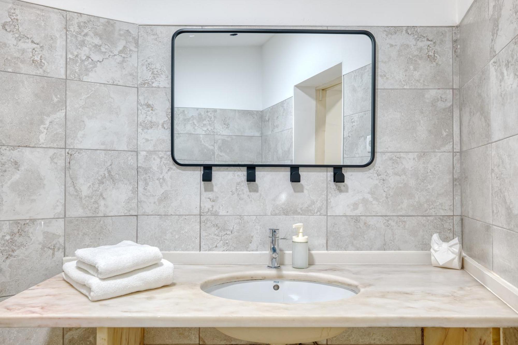 Portucale ! Stylish Campo Ourique Appartement *