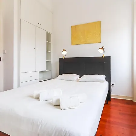Vita Portucale ! Stylish Apartment Campo Ourique Lisbon Exterior photo