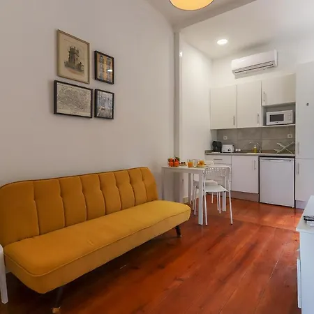 Vita Portucale ! Stylish Apartment Campo Ourique Lisbon Exterior photo